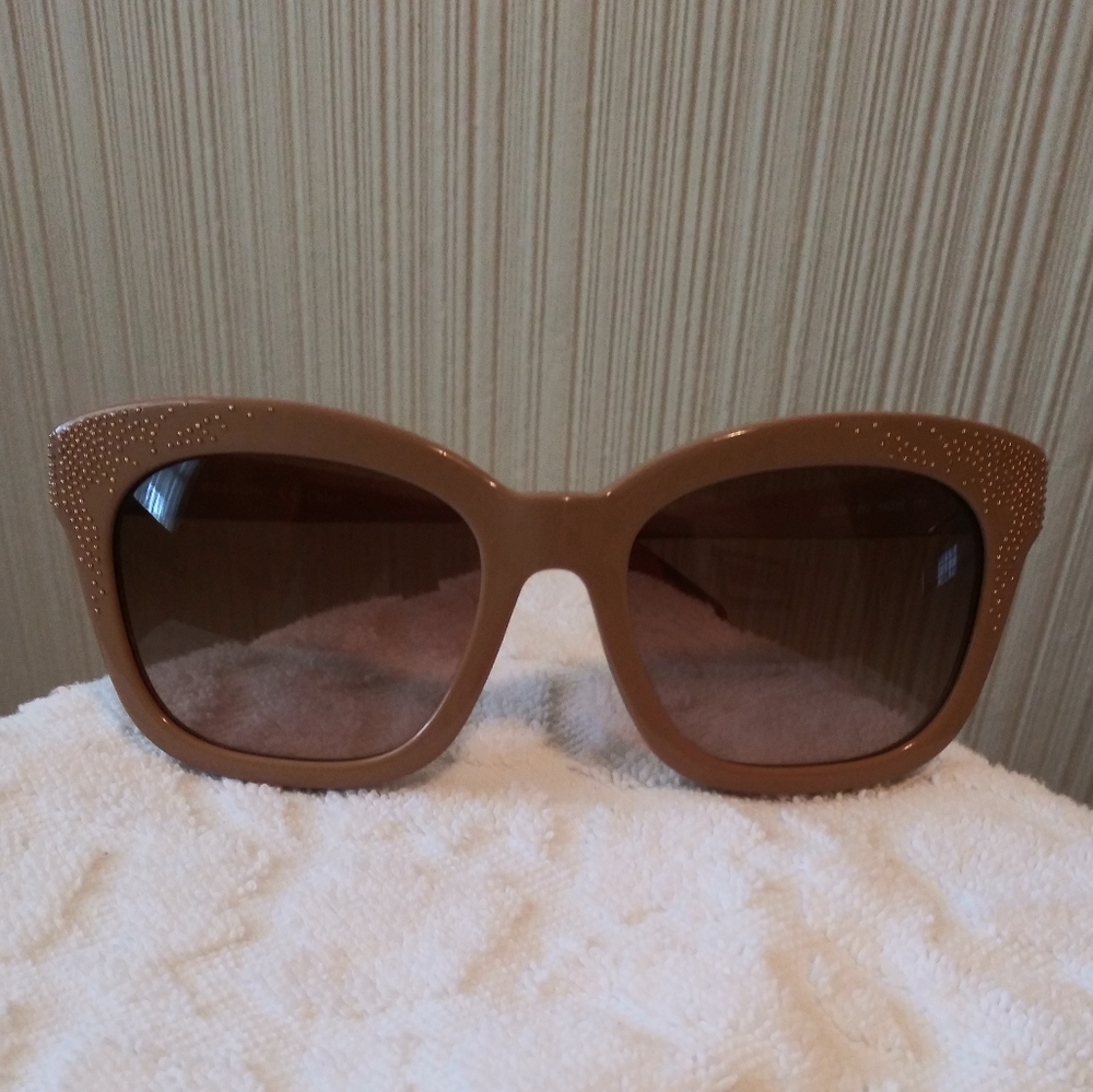 Chloe sunglasses Brand New! Tan/Gold